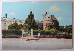 BELGIQUE - NAMUR - FOSSES-la-VILLE - Château Décanale Avec La Tour Blanmont - Fosses-la-Ville