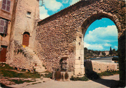 Postcard France Var > Aups Provence Porte Des Aires 1978 - Aups