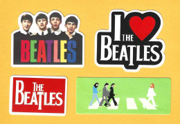 759> THE BEATLES : N° 4 ADESIVI Fantastici ! - Objets Dérivés