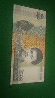 KAMBOÇYA --               200         RİEL    UNC - Cambodge