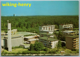 Neu Isenburg Gravenbruch - Ortsansicht 1   Hochhäuser Kirche Plattenbau - Neu-Isenburg