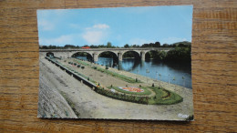 Pont-du-château , Jardin Des Armes De La Ville - Pont Du Chateau