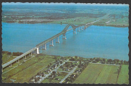 Trois Rivières Et Ville De Becancour - Pont Laviolette ( Bridge) Qui Enjambe Le St Laurent - Uncirculated  Non Circulée - Trois-Rivières