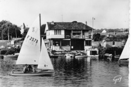 Morsang-sur-Seine Animée Chantier Naval Voiliers - Morsang Sur Orge