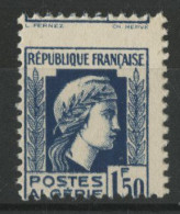 ALGERIE N° 214c Neuf ** Cote 20 € VARIETE DE PIQUAGE A CHEVAL 1,50 Fr Bleu Marianne D'Alger. TB - Unused Stamps