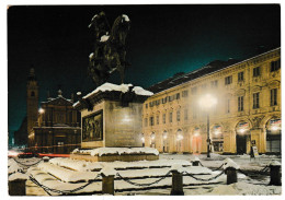 ITALIA CARTOLINA   VIAGGIATA  NEL1981  TORINO SOTTO LA NEVE  PIAZZA S. CARLO  MONUMENTO AD E. FILIBERTO  NOTTURNO - Places & Squares