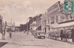 REVIGNY --1925 -- Place De La Gare (animée , Voiture, Hôtel De La Gare ) ....timbre...cachet .....à Saisir - Revigny Sur Ornain