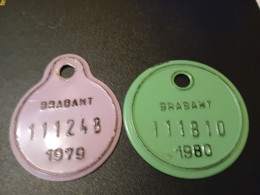 Deux Plaques De Vélo - Placas De Matriculación