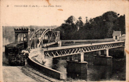 N°115921 -cpa Treguier -les Ponts Noirs Avec Train - Opere D'Arte