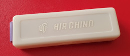 Kit Brosse à Dents Et Dentifrice Air China Années 1980 - Autres & Non Classés