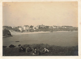 Le Pouldu * Hôtel Et Plage Des Grands Sables * Villageois * Photo Ancienne 12x9cm - Le Pouldu