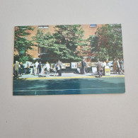 Uncirculated Postcard - NY - New York City - Greenwich Village Outdoor Art Exhibit - Greenwich Village