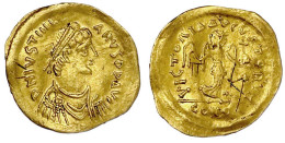 Tremissis 527/565, Constantinopel. Herrscherbüste Mit Diadem N.r./Victoria Mit Kranz Und Kreuzglobus. 1,46 G. Sehr Schön - Byzantine