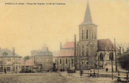 Andeville * Place De L'église Et Arrêt De L'autobus * Cpa Toilée Colorisé - Autres & Non Classés