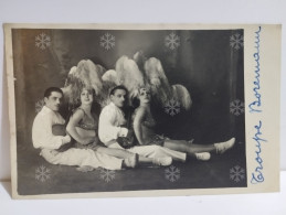 Postcard Photo To Identify. Dancing Or Cabaret TROUPE BOREMANN - Danse