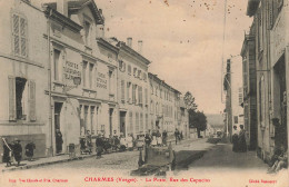 Charmes * La Poste Et La Rue Des Capucins * Ptt * Banque Caisse Nationale D'épargne - Charmes