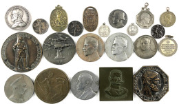Tolle Sammlung Von 22 Versch. Medaillen Und Plaketten Des Ersten Weltkrieges. Viele Großformatige Und Teils Seltene Exem - Autres & Non Classés