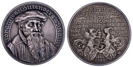 Silbermedaille 1940. Johannes Gutenberg. 500 Jahre Buchdruck. 40 Mm; 23,79 G. Vorzüglich, Mattiert, Selten. Kienast 567. - Other & Unclassified