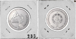 5 Mark Motivprobe "Fahnenschwinger" 1985, 40 Jahre Befreiung. Nummeriert (Nr. 233). Auflage Nur 300 Ex. Stempelglanz/Ers - Otros & Sin Clasificación