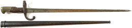 Langes Seitengewehr St. Etienne 1879 In Scheide. Gesamtlänge 66 Cm - Blankwaffen