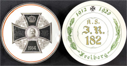 2 Porzellanteller: Bavaria 1914 Mit Eisernem Kreuz Und Büste Wilhelm II. 1914, Freiberg 1920 Infanterie-Regiment 182. Al - Andere & Zonder Classificatie