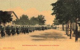 54 - SAINT NICOLAS DU PORT _S24365_ Baraquements Du 4e Bataillon - Carte Gaufrée - Saint Nicolas De Port
