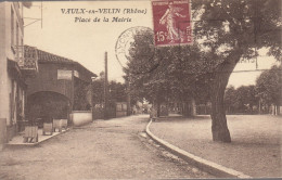 69 : Vaux En Velin : Place De La Mairie   ///  Ref.  Nov.  23 ///  N° 28.045 - Vaux-en-Velin