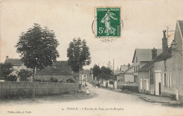 Voulx * Rue * L'entrée Du Pays Par La Bruyère - Sonstige & Ohne Zuordnung