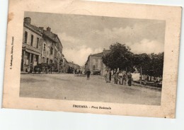 54 - Frouard - Place Nationale - Frouard