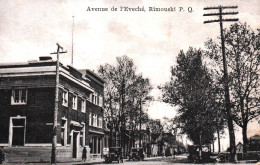 19864  RIMOUSKI  AVENUE DE L Evêché   ( 2 Scans) - Rimouski