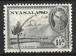 NYASALAND...KING GEORGE VI..(1936-52..)..." 1945.."...1 & HALFd.....SG146...... CDS......VFU... - Nyasaland (1907-1953)