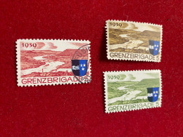 SUISSE -LOT DE 3 VIGNETTES GRENZBRIGADE 5 - Labels