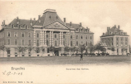 BELGIQUE - Bruxelles - Casernes Des Guides - Animé - Carte Postale Ancienne - Autres & Non Classés