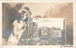 BELGIQUE - Bruxelles - La Place De L'hôtel De Ville - Animé - Carte Postale Ancienne - Plätze