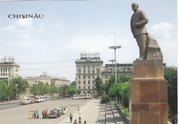 CHISINAU. STATUE, CARS, ARHITECTURE , POSTCARD, MOLDOVA - Moldavië