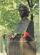 CHISINAU. BUST, STATUE, MIHAI EMINESCU , POSTCARD, MOLDOVA - Moldavië