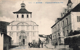 Accous * Place De L'église Et L'hôtel De Ville * Mairie - Andere & Zonder Classificatie