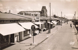 Lorient * Allée Du Bastion * Commerces Magasins * LE DOUARIN , PARI VOG , Magasin D'électricité - Lorient