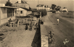 Port Haliguen , Quiberon * Portrigo , Route De Fort Neuf * Commerce * Enfants Villageois Villas - Quiberon