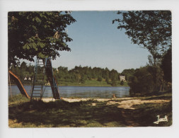 Jugon Les Lacs : Les Rives Du Lac (cp Vierge N°7559 Jack) Toboggan Jeux Enfants - Jugon-les-Lacs