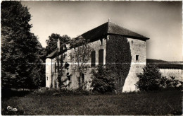 52 . BRAINVILLE SUR MEUSE . CHATEAU . RESIDENCE COLONIE DE VACANCES . 1966 .  (Trait Blanc Pas Sur Original ) - Bourmont