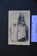 CARTOLINA AFRICA COLONIALI COLONIE LIBIA TRIPOLI DONNA CON BAMBINI ARABI BURQA VG 1913 TIMBRO POSTA MILITARE - Libia