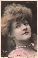 FANTAISIE - Femme - Capucines - Wiene - Reutlinger Paris - Carte Postale Ancienne - Frauen