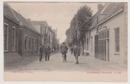 Beverwijk - Peperstraat Met Volk - Beverwijk