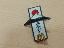 T1 // PIN'S /  MCDONALD'S - McDonald's