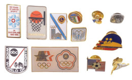 12xklf Sportjelvény, Benne Izrael, FIFA, USA, Tajvan, Lake Placid, Franciaország, Stb. T:UNC,AU 12xdiff Sport Badge Lot, - Non Classés