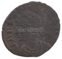 Római Birodalom / Aquileia / I. Constantinus 334-335. AE3 (1,96g) T:XF,VF Roman Empire / Aquileia / Constantine I 334-33 - Zonder Classificatie