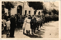 T2 1940 Kolozsvár, Cluj; Bevonulás / Entry Of The Hungarian Troops + "1940 Kolozsvár Visszatért" So. Stpl - Unclassified