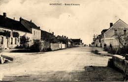 12984  -  Yonne -   MONETEAU  :  Route D'Auxerre  Et Rendez Vous Des Pecheurs      Circulée En 1916 - Moneteau