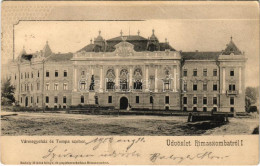 T2 1902 Rimaszombat, Rimavská Sobota; Vármegyeház és Tompa Szobor. Rábely Miklós Kiadása / County Hall And Statue - Zonder Classificatie